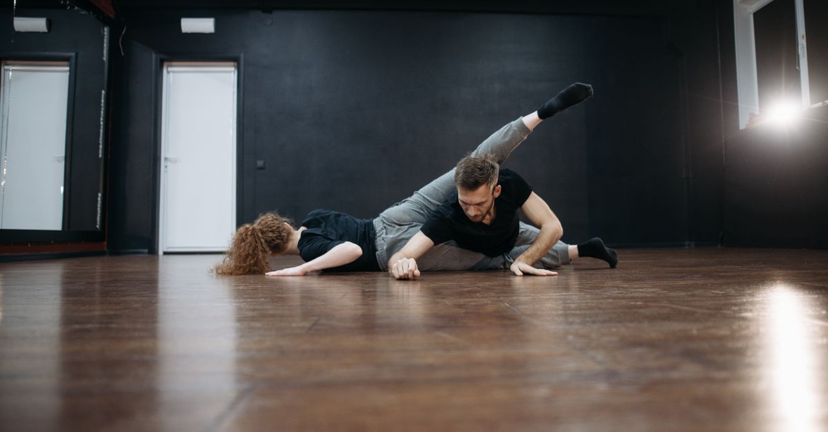 Breakdance Club: intro focus